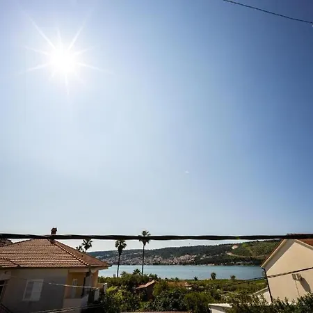 Marija Гостевой дом Трогир