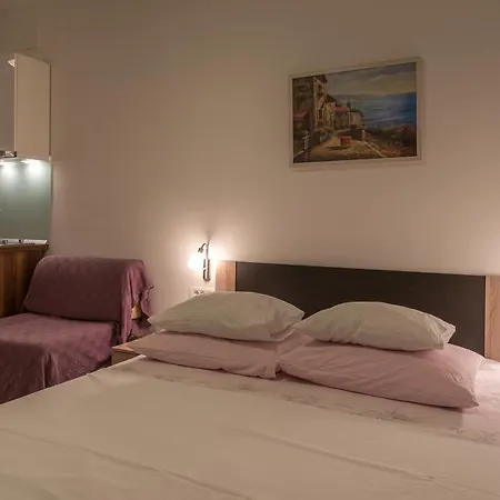 Marija Gostinjska kuća 3*