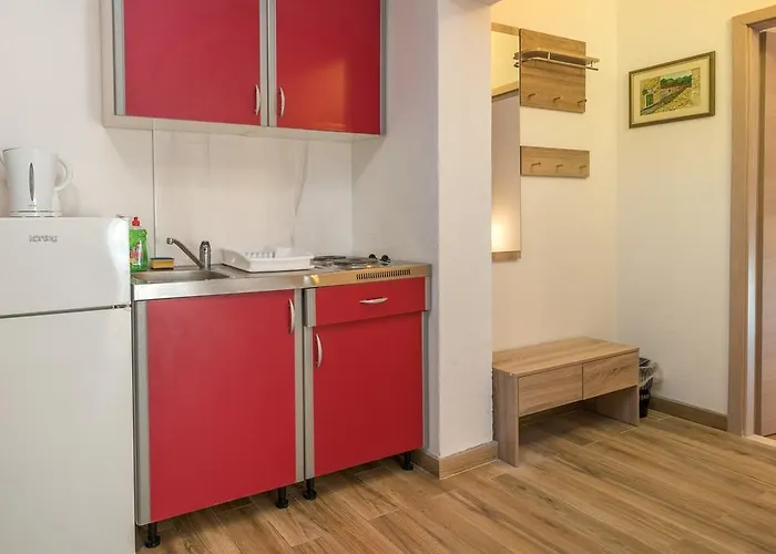 Πανσιόν Marija