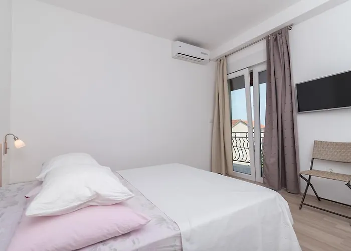 Πανσιόν Marija 3*