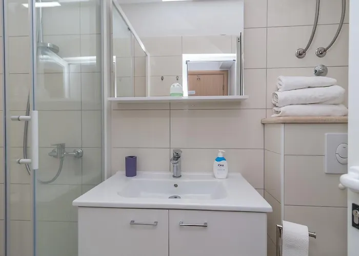 Marija Πανσιόν